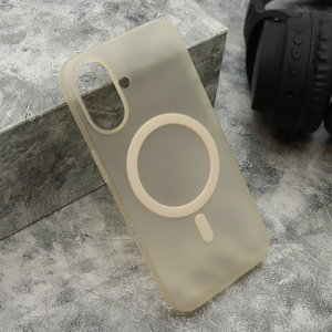 Slika od Futrola CLOUD MagSafe za iPhone 16 (6.1) zlatna