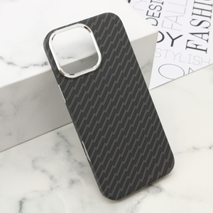 Slika od Futrola UrbanMesh MagSafe za iPhone 16 Pro Max (6.9) DZ01
