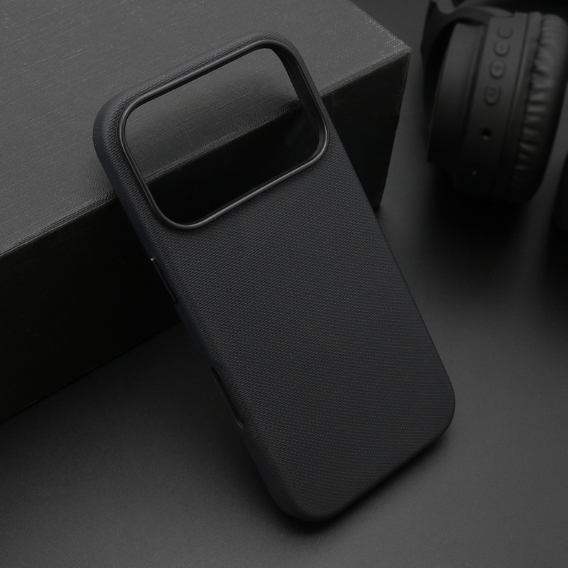 Slika od Futrola FROSTED SHIELD za iPhone 17 Pro (6.3) crna