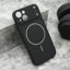 Slika od Futrola DEFINE MagSafe za iPhone 13 (6.1) crna