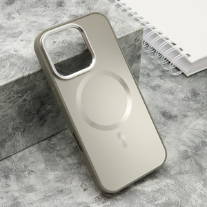 Slika od Futrola COLOR METAL MagSafe za iPhone 16 Pro (6.3) srebrna (big camera)