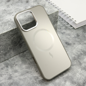 Slika od Futrola COLOR METAL MagSafe za iPhone 16 Pro Max (6.9) srebrna (big camera)
