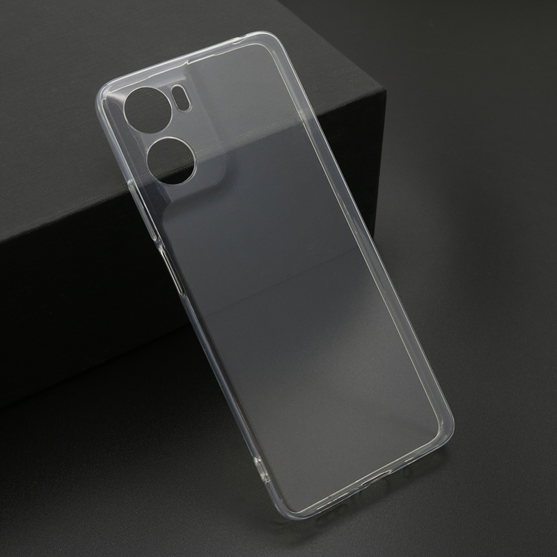 Slika od Futrola ULTRA TANKI PROTECT silikon za Motorola G06 providna (bela)