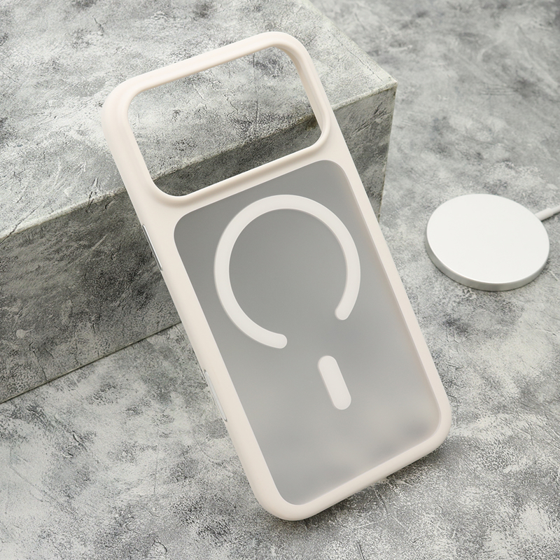 Slika od Futrola SHADOW MagSafe za iPhone 17 Pro Max (6.9)/iPhone 18 Pro Max (6.9) bela (big camera)
